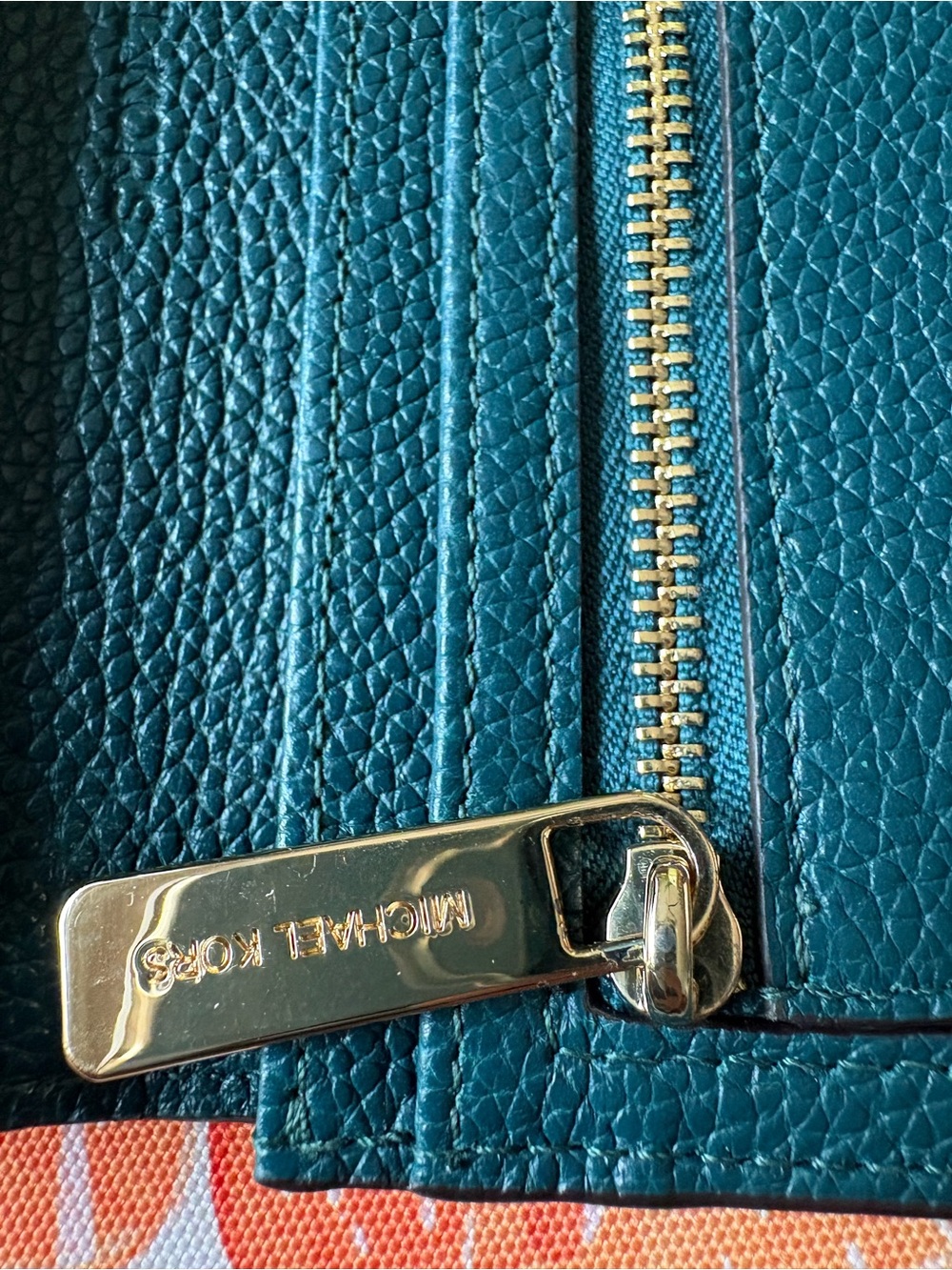Michael Kors | Medium Leather Wallet - Picture 11 of 13